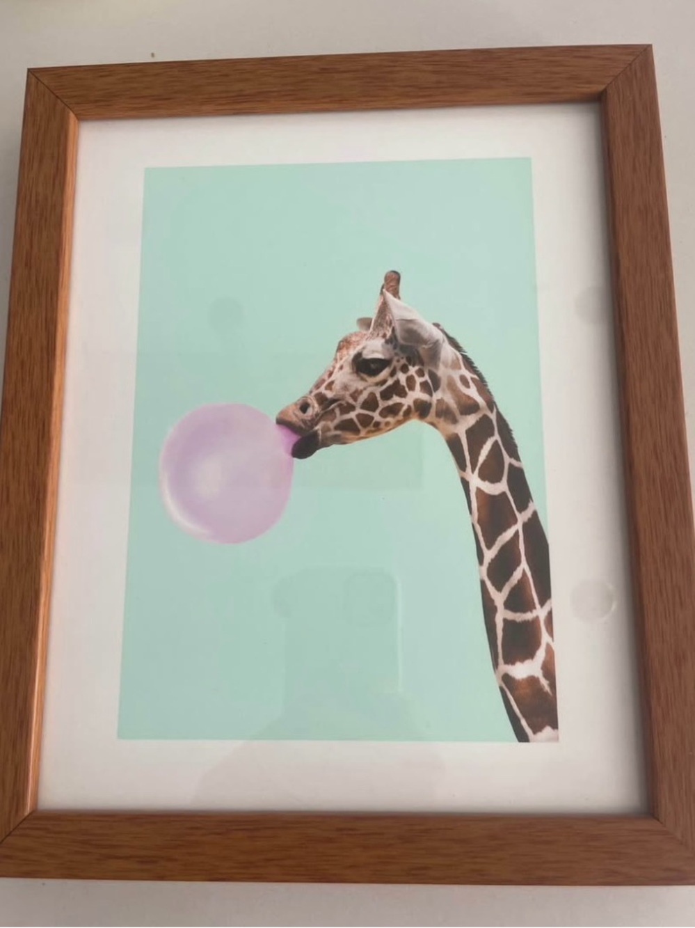 Giraffe Bubble Art Print with frame - Mint Background